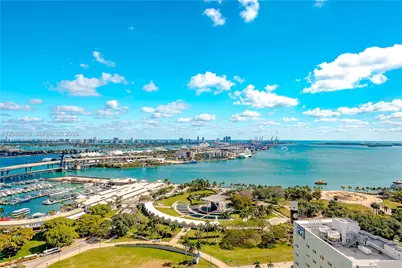 253 NE 2nd St #3105, Miami, FL 33132 - Photo 20