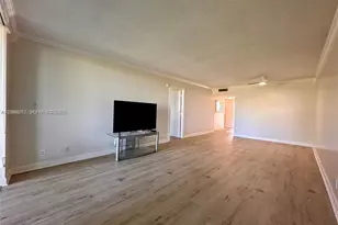 2601 S Course Dr, Pompano Beach, FL 33069 - Photo 18