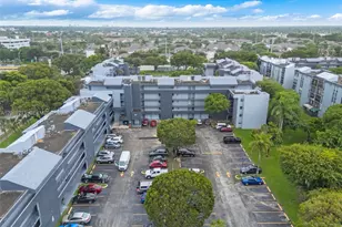 210 Fontainebleau Blvd, Miami, FL 33172 - Photo 24