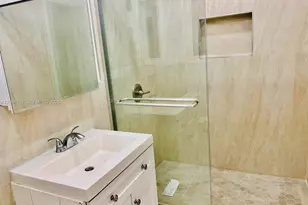 18320 NE 7th Ct, North Miami Beach, FL 33179 - Photo 24