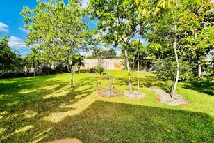 18320 NE 7th Ct, North Miami Beach, FL 33179 - Photo 42