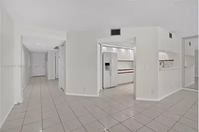 1200 SW 125th Ave #212L, Pembroke Pines, FL 33027 - Photo 6