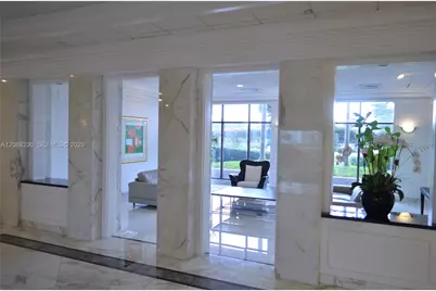 5700 Collins Ave #12D, Miami Beach, FL 33140 - Photo 32