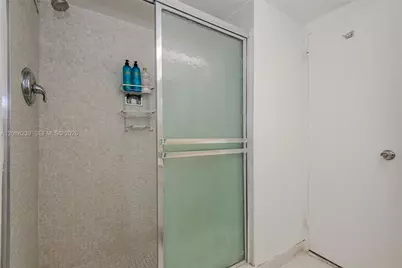 5700 Collins Ave #12D, Miami Beach, FL 33140 - Photo 20