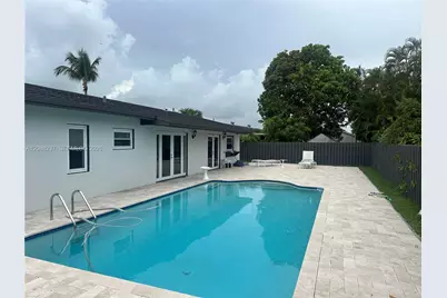 11611 SW 122nd Ave, Miami, FL 33186 - Photo 20