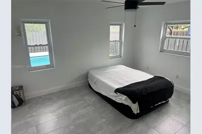 11611 SW 122nd Ave, Miami, FL 33186 - Photo 12