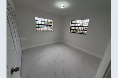 595 E 8th St #595, Hialeah, FL 33010 - Photo 8