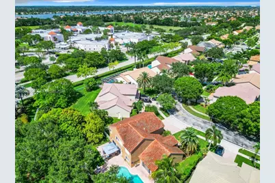 1342 NW 195th Ave, Pembroke Pines, FL 33029 - Photo 78