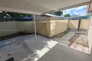 801 N 70th Ave, Hollywood, FL 33024 - Photo 32