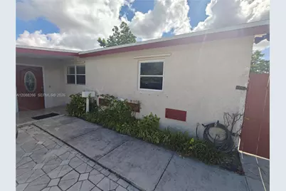 801 N 70th Ave, Hollywood, FL 33024 - Photo 4