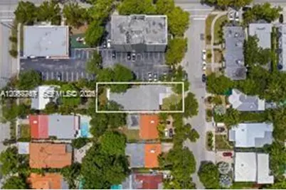 270 SW 29th Rd, Miami, FL 33129 - Photo 52
