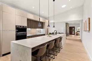 270 SW 29th Rd, Miami, FL 33129 - Photo 1