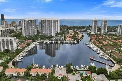 21204 Harbor Way #123-12, Aventura, FL 33180 - Photo 4