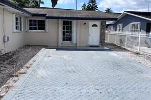 2906 NW 13th St, Miami, FL 33125 - Photo 2
