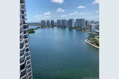 3530 Mystic Pointe Dr #1903, Aventura, FL 33180 - Photo 4