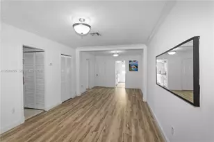 2530 SW 27th St, Miami, FL 33133 - Photo 2