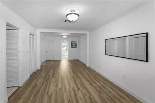 2530 SW 27th St, Miami, FL 33133 - Photo 1