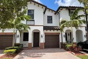 8917 NW 102nd Ct, Doral, FL 33178 - Photo 1