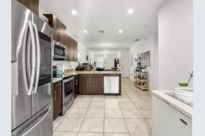 1386 SE 23rd Ter, Homestead, FL 33035 - Photo 8