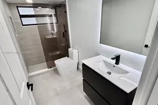 6830 Indian Creek Dr, Miami Beach, FL 33141 - Photo 16