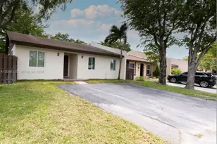 11701 SW 122nd Ct, Miami, FL 33186 - Photo 1