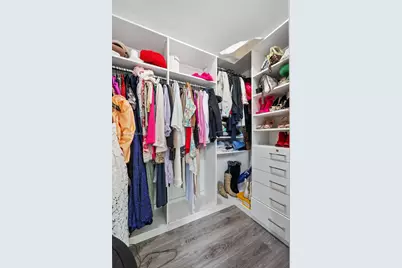 [Address not provided], North Miami, FL 33181 - Photo 18