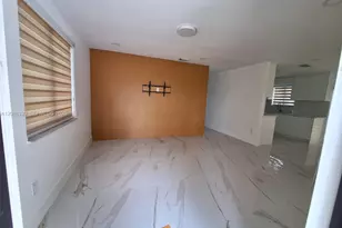 432 NW 15th St, Florida City, FL 33034 - Photo 2