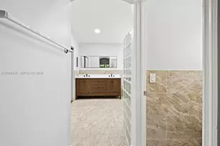 13181 NW 11th Pl, Sunrise, FL 33323 - Photo 14