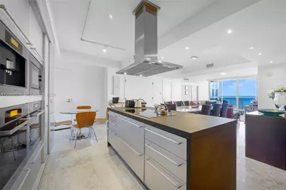 18201 Collins Ave #1006, Sunny Isles Beach, FL 33160 - Photo 6