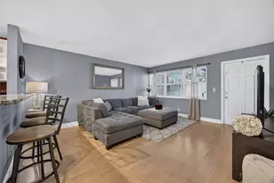 2715 NE 49th St, Fort Lauderdale, FL 33308 - Photo 10