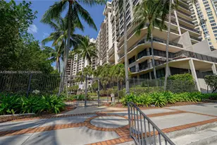 540 Brickell Key Dr, Miami, FL 33131 - Photo 1