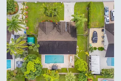 16080 SW 155th Ct, Miami, FL 33187 - Photo 28