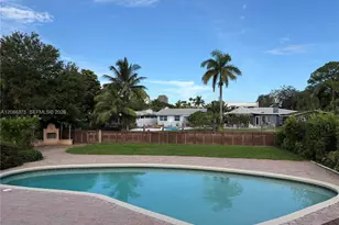 800 SW 8th Terrace, Fort Lauderdale, FL 33315 - Photo 1