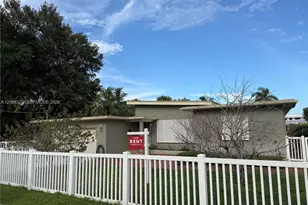 800 SW 8th Terrace, Fort Lauderdale, FL 33315 - Photo 4