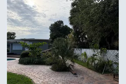 800 SW 8th Ter, Fort Lauderdale, FL 33315 - Photo 12