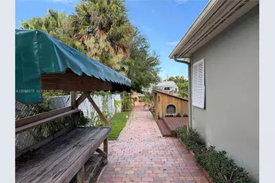 800 SW 8th Ter, Fort Lauderdale, FL 33315 - Photo 20