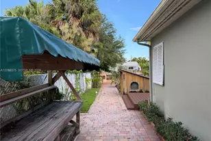 800 SW 8th Terrace, Fort Lauderdale, FL 33315 - Photo 20
