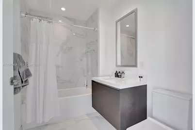 851 NE 1st Ave #1403, Miami, FL 33132 - Photo 18
