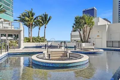851 NE 1st Ave #1403, Miami, FL 33132 - Photo 20