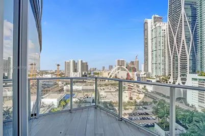 851 NE 1st Ave #1403, Miami, FL 33132 - Photo 8
