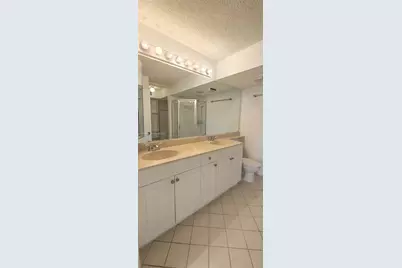 2621 Village Blvd #102, West Palm Beach, FL 33409 - Photo 8