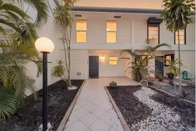 2801 N 34 Ave, Hollywood, FL 33021 - Photo 1