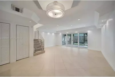 2801 N 34 Ave, Hollywood, FL 33021 - Photo 14