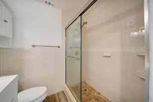 2801 N 34th Ave, Hollywood, FL 33021 - Photo 26