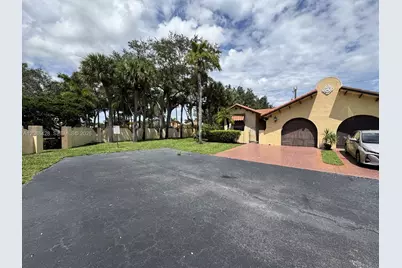 5269 W Magellan Way W, Delray Beach, FL 33484 - Photo 2