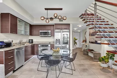 41 SE 5th St #801, Miami, FL 33131 - Photo 6