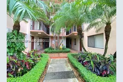 8700 SW 133rd Ave Rd #108, Miami, FL 33183 - Photo 4