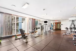 335 Biscayne Blvd, Miami, FL 33131 - Photo 18
