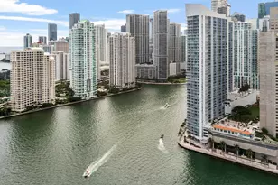 335 Biscayne Blvd, Miami, FL 33131 - Photo 16