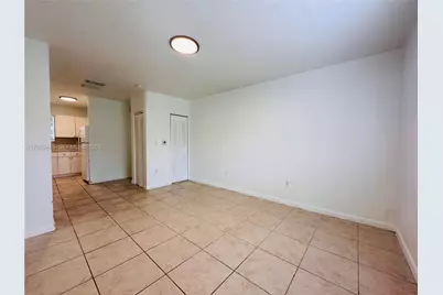 573 NE 82nd St #6, Miami, FL 33138 - Photo 2